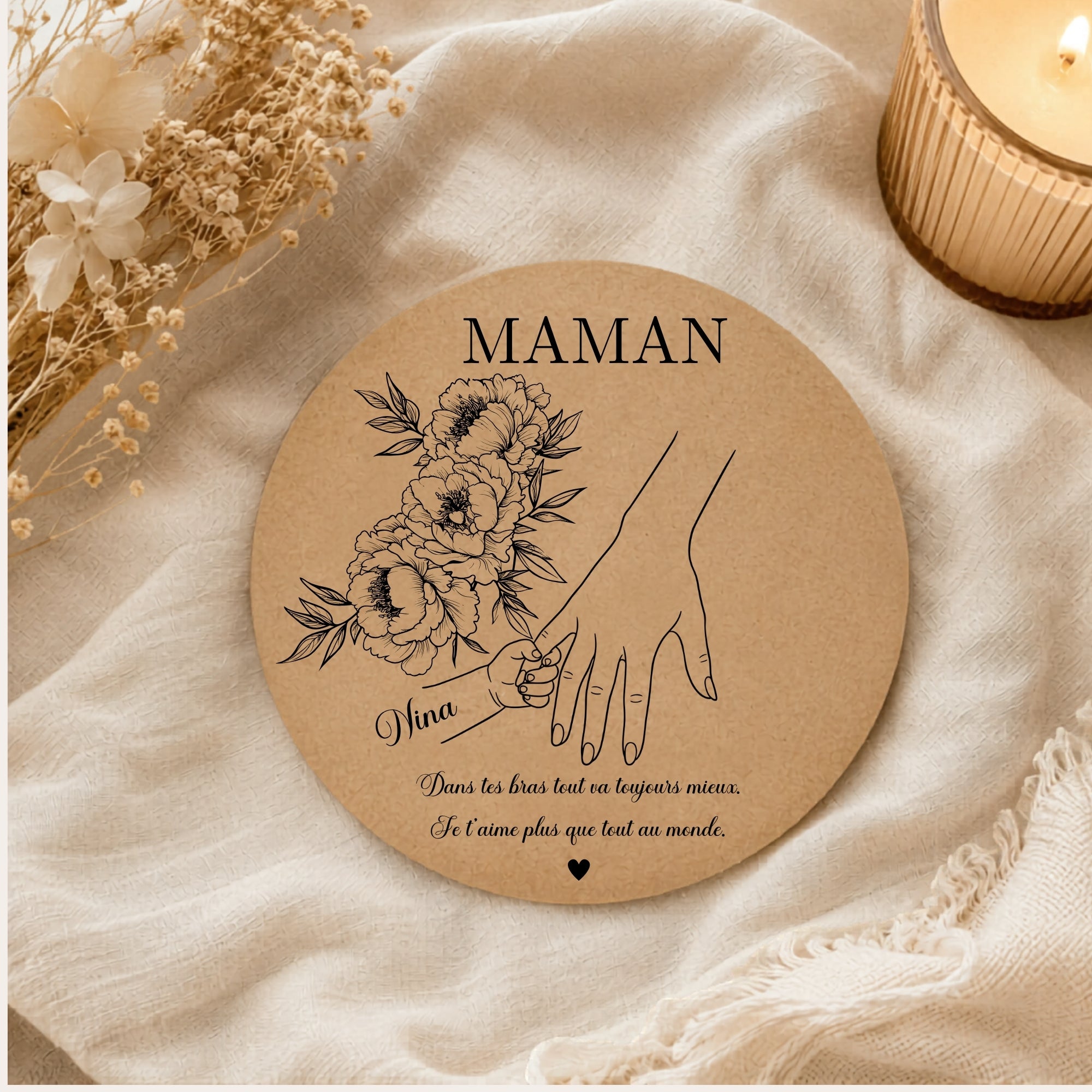 Cadeau maman personnalisé – Décoration murale en bois gravée avec prénoms | Idée fête des mères