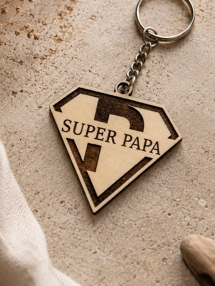 Porte-clés Super Papa personnalisé en bois – Cadeau fête des pères original